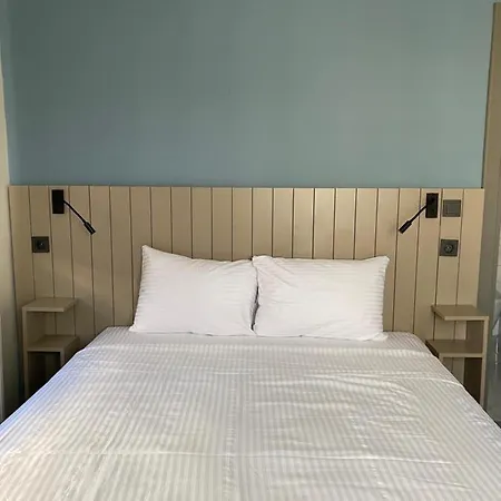 Vera Suites